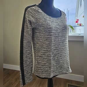Maison Scotch rendezvous sweater size 2 (M)